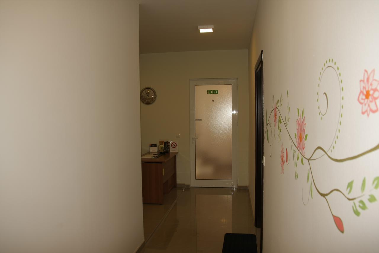 Apartments Lotus غيفيغليا المظهر الخارجي الصورة