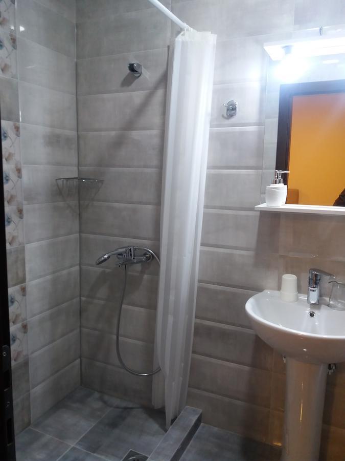 Apartments Lotus غيفيغليا المظهر الخارجي الصورة